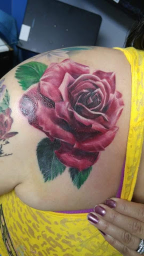 Tattoo Shop «Bad Habits Tattoo Studio», reviews and photos, 1502 Callaghan Rd, San Antonio, TX 78228, USA