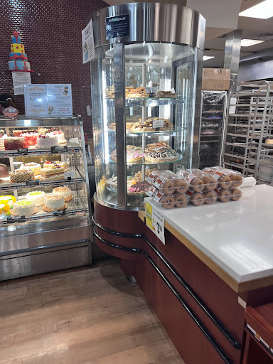 Grocery Store «Super Foodtown of North Haledon», reviews and photos, 1068 High Mountain Rd, North Haledon, NJ 07508, USA