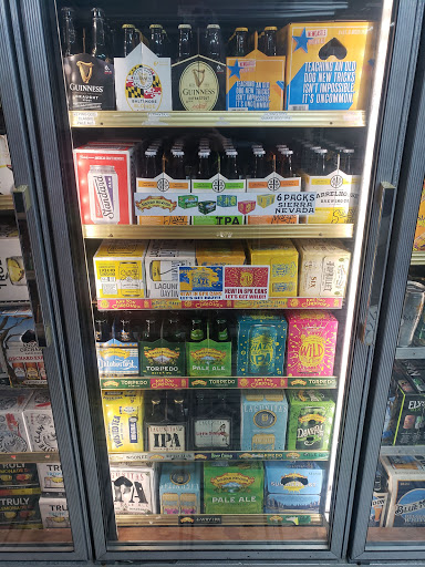 Liquor Store «Haydens Liquor», reviews and photos, 531 S Lovers Ln, Visalia, CA 93292, USA