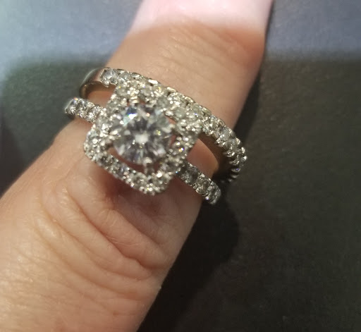 Jewelry Store «Meridian Diamond Co», reviews and photos, 780 Holcomb Bridge Rd, Roswell, GA 30076, USA