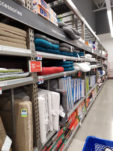 Pet Supply Store «PetSmart», reviews and photos, 1410 NE 23rd St, Pompano Beach, FL 33062, USA