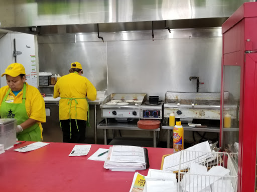 Gas Station «Stripes», reviews and photos, 2109 Sidney Baker St, Kerrville, TX 78028, USA