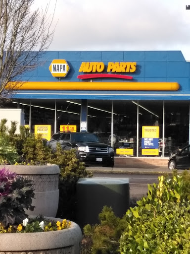 Auto Parts Store «NAPA Auto Parts - Beaverton Auto Parts», reviews and photos, 12050 SW Canyon Rd, Beaverton, OR 97005, USA