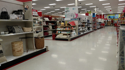 Department Store «Target», reviews and photos, 660 N Edwards Blvd, Lake Geneva, WI 53147, USA