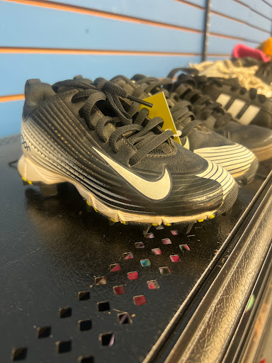 Sporting Goods Store «Play It Again Sports», reviews and photos, 4138 Outer Loop, Louisville, KY 40219, USA