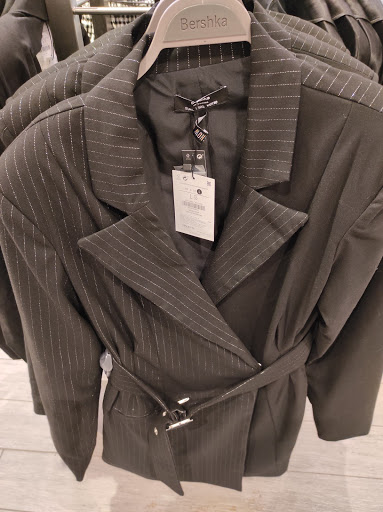 Stores to buy men's cardigans Antalya