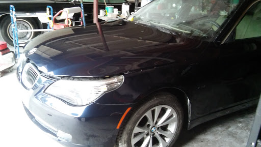 Auto Body Shop «Unique Unlimited Autobody», reviews and photos, 1510 Arroyo Dr # B, Laguna Beach, CA 92651, USA