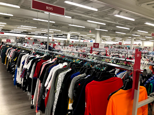 Clothing Store «Burlington Coat Factory», reviews and photos, 323 Old York Rd, Jenkintown, PA 19046, USA