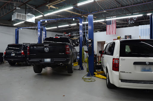 Auto Repair Shop «Fast Lane Auto Repair», reviews and photos, 2121 Triplett St, Owensboro, KY 42303, USA