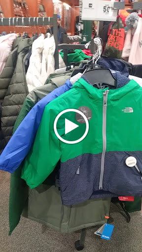 Shoe Store «DSW Designer Shoe Warehouse», reviews and photos, 5518 Leesburg Pike, Falls Church, VA 22041, USA