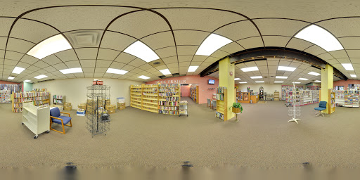 Book Store «Book Trader Tan America», reviews and photos, 217 N 2nd Ave W, Newton, IA 50208, USA