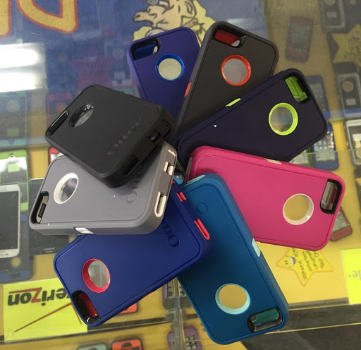 Phone Repair Service «Rob the Phone Doctor», reviews and photos, 3916 S Cleveland Ave, Fort Myers, FL 33901, USA