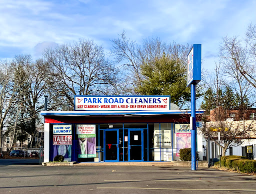 Cleaners «Park Road Cleaners», reviews and photos, 352 Park Rd, West Hartford, CT 06119, USA