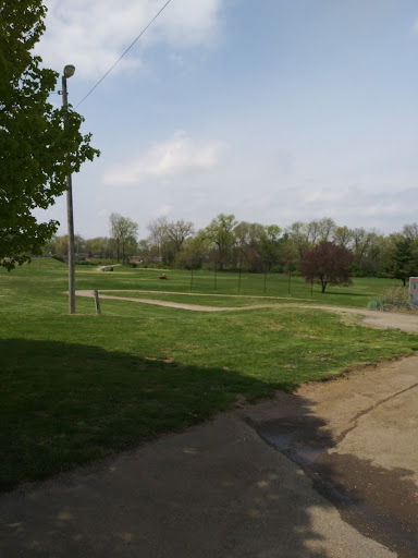 Golf Course «Greenbelt Golf», reviews and photos, 1000 N Gladstone Ave, Columbus, IN 47201, USA