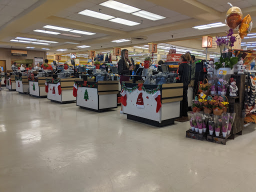 Grocery Store «Winn-Dixie», reviews and photos, 3805 NE 163rd St, North Miami Beach, FL 33160, USA