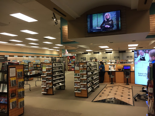 Book Store «LifeWay Christian Store», reviews and photos, 12985 Elm Creek Blvd N, Maple Grove, MN 55369, USA