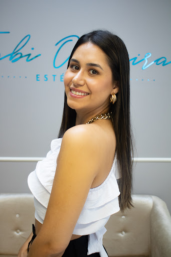 Logo da empresa - Fabi Oliveira Estética e Emagrecimento