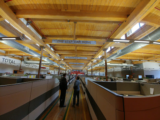 Shoe Store «New Balance», reviews and photos, 5 S Union St, Lawrence, MA 01843, USA