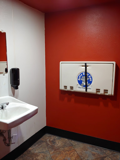 Bowling Alley «Strike City Lanes Bowling Center», reviews and photos, 1170 OR-99, Eugene, OR 97402, USA