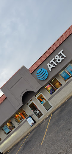 AT&T Authorized Retailer, 39533 Mound Rd, Sterling Heights, MI 48310, USA, 