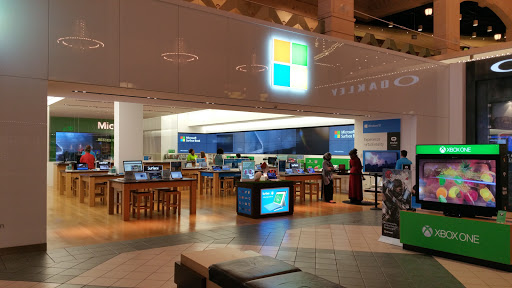 Computer Store «Microsoft Store», reviews and photos, 160 Easton Square Pl, Columbus, OH 43219, USA