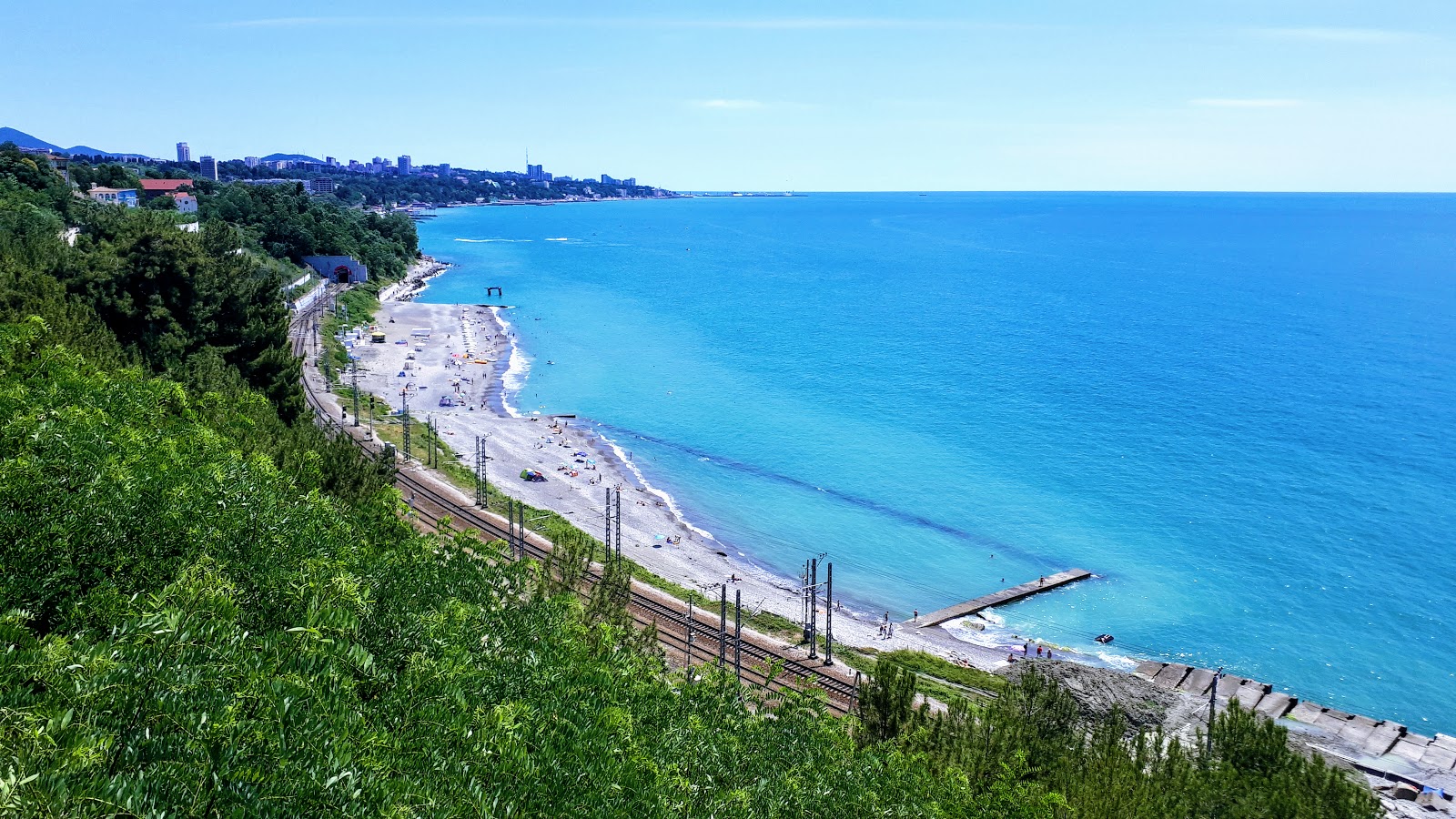 Foto von Mamayka beach mit graue kiesel Oberfläche