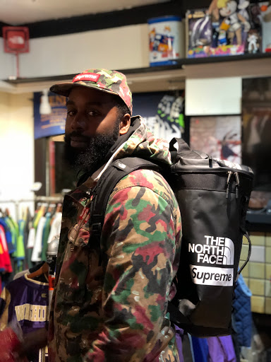 Thrift Store «Lucky Dog Clothing», reviews and photos, 8201 Greenwood Ave N, Seattle, WA 98103, USA