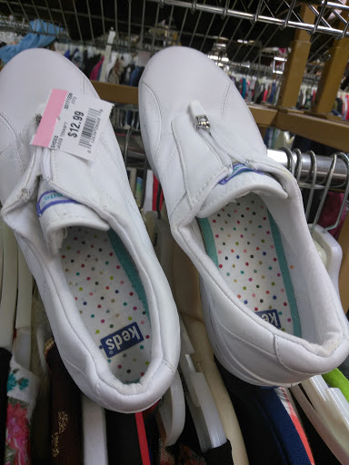 Thrift Store «MyUnique», reviews and photos, 218 W 234th St, Bronx, NY 10463, USA