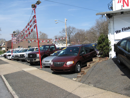 Car Dealer «Car & Van World», reviews and photos, 577 Chester Pike, Prospect Park, PA 19076, USA