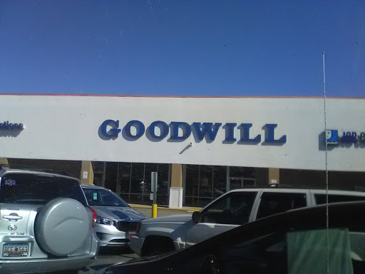 Thrift Store «Goodwill», reviews and photos