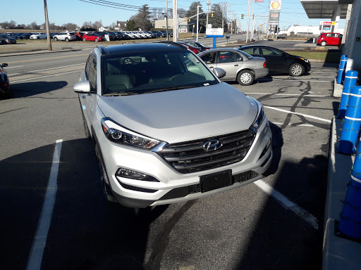 Hyundai Dealer «Hyundai Of Newport», reviews and photos, 1133 W Main Rd, Middletown, RI 02842, USA
