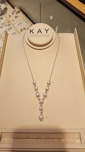 Jewelry Store «Kay Jewelers», reviews and photos, 2615 Medical Center Pkwy #2355, Murfreesboro, TN 37129, USA