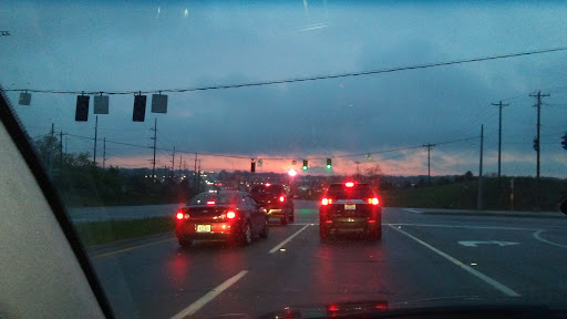 Car Dealer «Jeff Wyler Florence Buick GMC», reviews and photos, 1154 Burlington Pike, Florence, KY 41042, USA