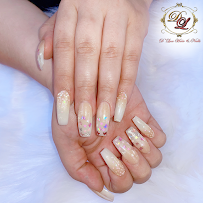 D'Lux Hair & Nails