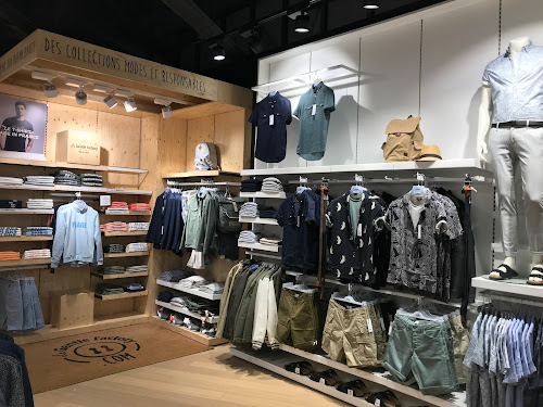 Magasin de vêtements pour hommes JULES-BZB multistore Villars Villars