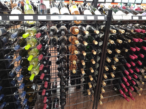 Liquor Store «Viscount Wines & Liquors», reviews and photos, 1173 U.S. 9, Wappingers Falls, NY 12590, USA