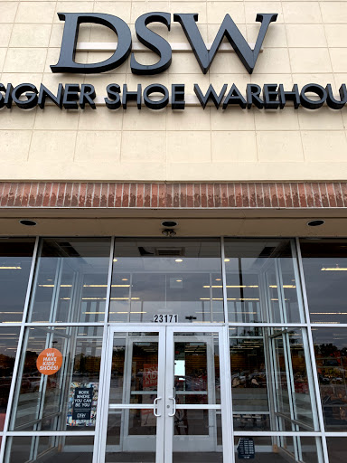 Shoe Store «DSW Designer Shoe Warehouse», reviews and photos, 23171 W Outer Dr, Allen Park, MI 48101, USA