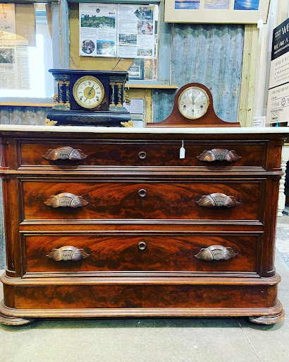 Non-Profit Organization «Drop Inn Resale Store Iowa City», reviews and photos, 1650 Sycamore St, Iowa City, IA 52240, USA