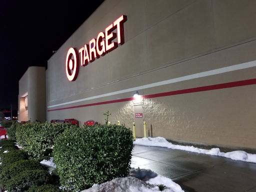 Department Store «Target», reviews and photos, 999 Corporate Dr, Westbury, NY 11590, USA