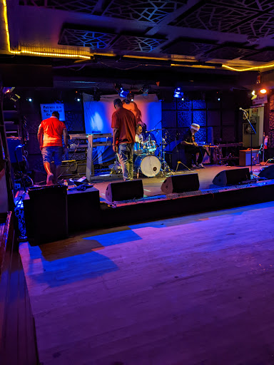 Live Music Venue «The Stephen Talkhouse», reviews and photos, 161 Main St, Amagansett, NY 11930, USA