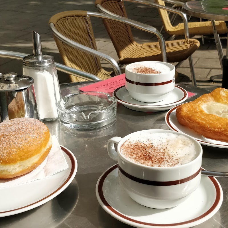 Schmalznudel - Cafe Frischhut