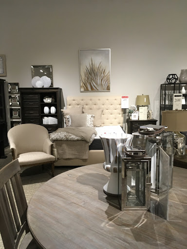 Furniture Store «Ashley HomeStore», reviews and photos, 6560 20th St, Vero Beach, FL 32966, USA
