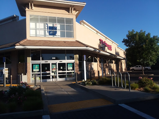 Drug Store «Walgreens», reviews and photos, 308 E Perkins St, Ukiah, CA 95482, USA