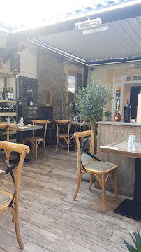 Atmosphère du Restaurant français L'Atelier Corse à Mennecy - n°18