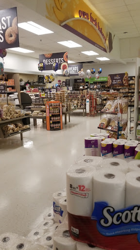 Grocery Store «Stop & Shop», reviews and photos, 154 Westchester Ave, White Plains, NY 10604, USA