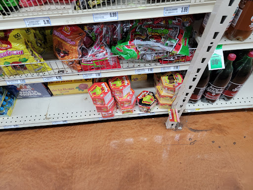 Grocery Store «Super Fresh Market», reviews and photos, 1700 N Lewis Ave, Waukegan, IL 60085, USA