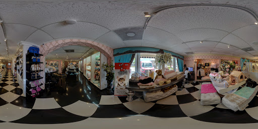 Pet Store «Puppy Boutique Store», reviews and photos, 4001 N Federal Hwy, Fort Lauderdale, FL 33308, USA