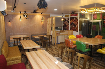 FOOD HEE FOOD BY PINDIZ PLAZA - BEST FAMILY RESTAURANT| DINNER RESTAURANT| BEST INDIAN RESTAURANT| BEST CAFE IN LUDHIANA