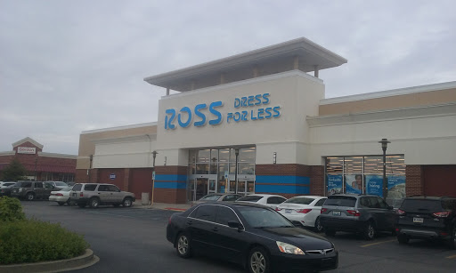 Clothing Store «Ross Dress for Less», reviews and photos, 1020 Veterans Pkwy, Clarksville, IN 47129, USA
