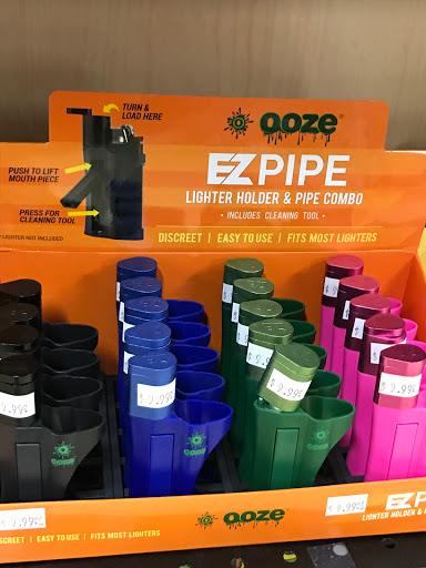 Cigar Shop «Park Avenue Smoke Shop», reviews and photos, 194 Park Ave, Worcester, MA 01609, USA